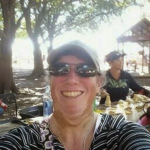 Meet your Posher, Shari